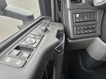 R650 V8 / 6X4 / FULL AIR / PARKING COOLER